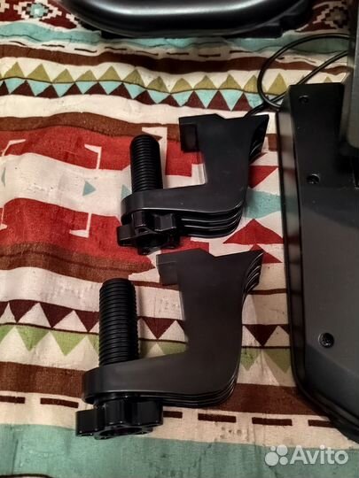 Игровой руль defender morex