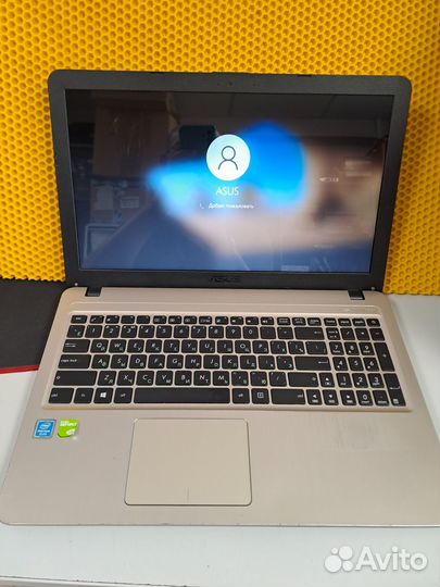 Asus VivoBook D540MB (i N5000, SSD, GeForce MX110)