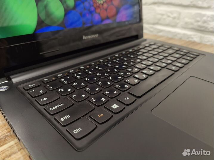 Мощный ноутбук Lenovo Red с гарантией