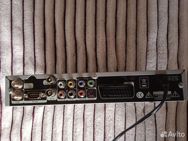 Телевизионная приставка НТВ+ с часами