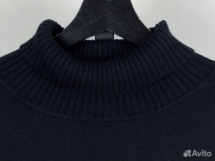 Turtleneck Sweater Ami Black Red