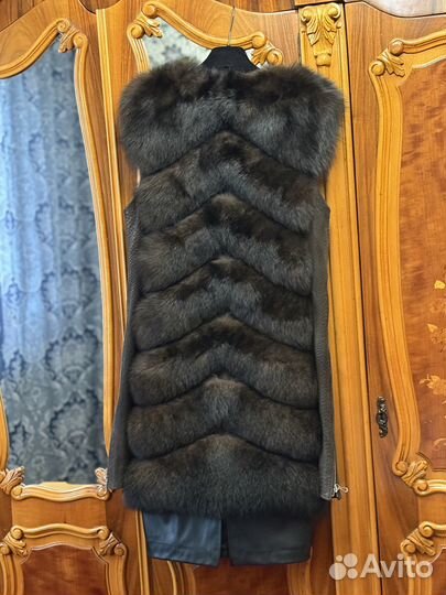Жилетка из куницы и кожи