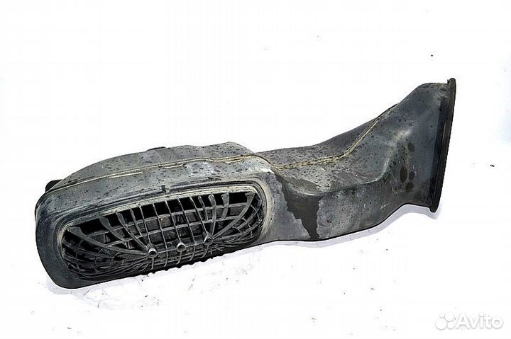 Труба воздухозаборника, нижняя часть MAN TGA 18.48