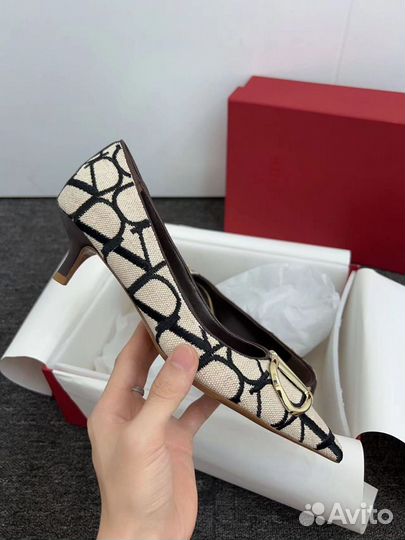 Туфли Valentino