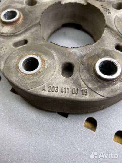 Муфта кардана Mercedes-Benz C-Class W203 OM646.963