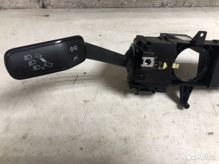 Подрулевые переключатели Volkswagen Polo 6