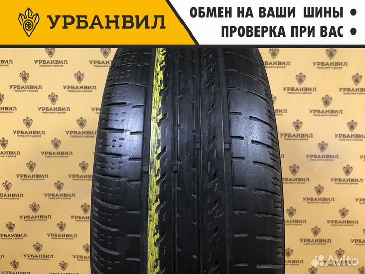 Nexen Roadian 571 235/65 R17 104T
