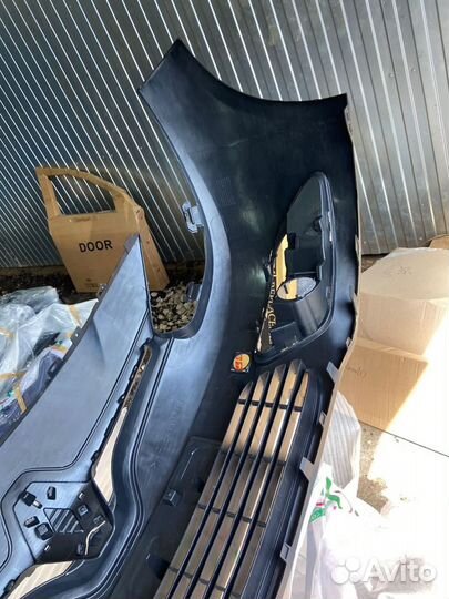 Бампер передний Рено Флюенс с13