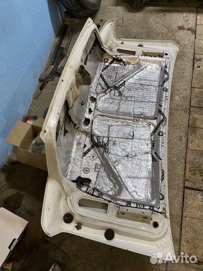 Крышка (дверь) багажника ваз 2115