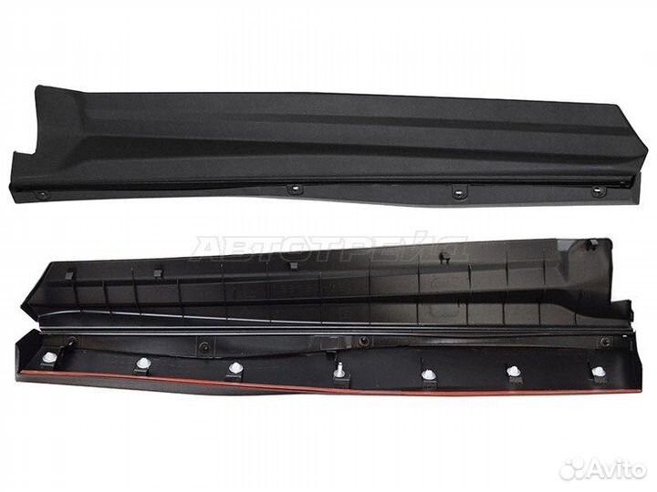 Накладка на заднюю дверь lexus NX 14-21 LH