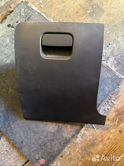 Бардачок централ volkswagen passat B6 б/у 2008