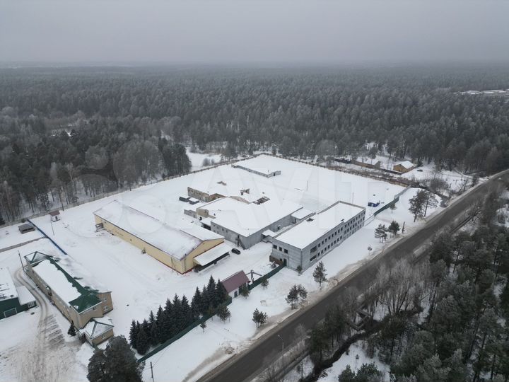 Производство 8000 м², 3.3 га