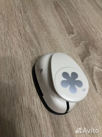 Фигурный дырокол