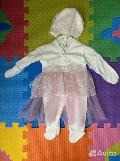 Комплект на выписку для девочки