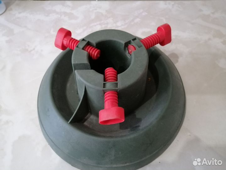 Подставка под ёлку