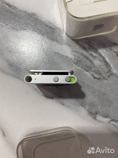 Плеер iPod shuffle 4 поколения