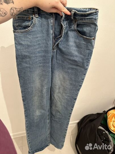 Джинсы
