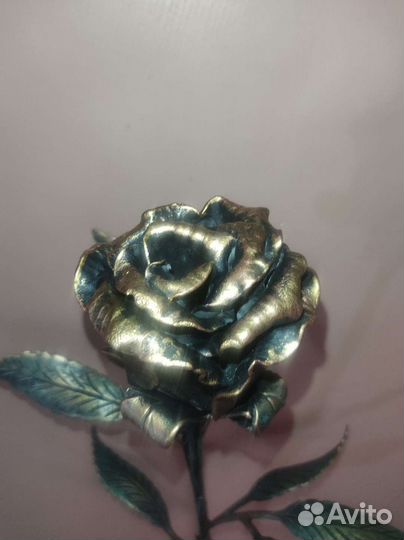 Кованая роза