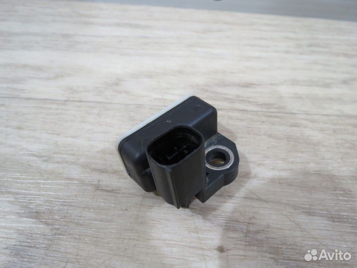 Датчик ускорения Porsche Macan