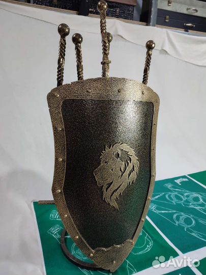 Подставка для шампуров щит орел