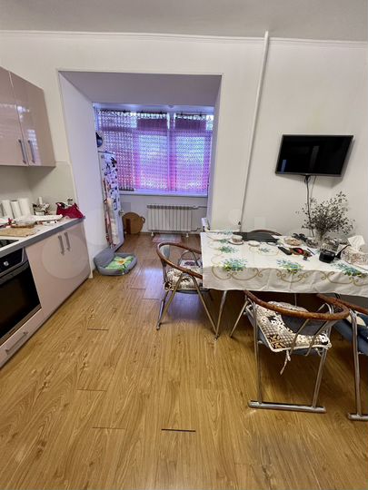 2-к. квартира, 67,1 м², 2/10 эт.