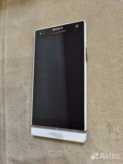 Телефон Sony ericsson