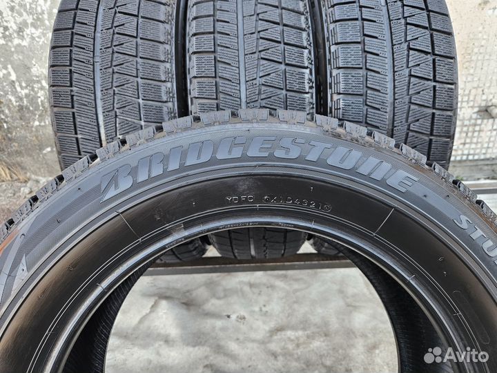 Bridgestone Blizzak Revo GZ 225/60 R17 99S