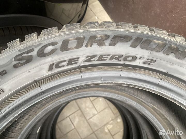 Pirelli Scorpion Ice Zero 2 235/50 R19 103H