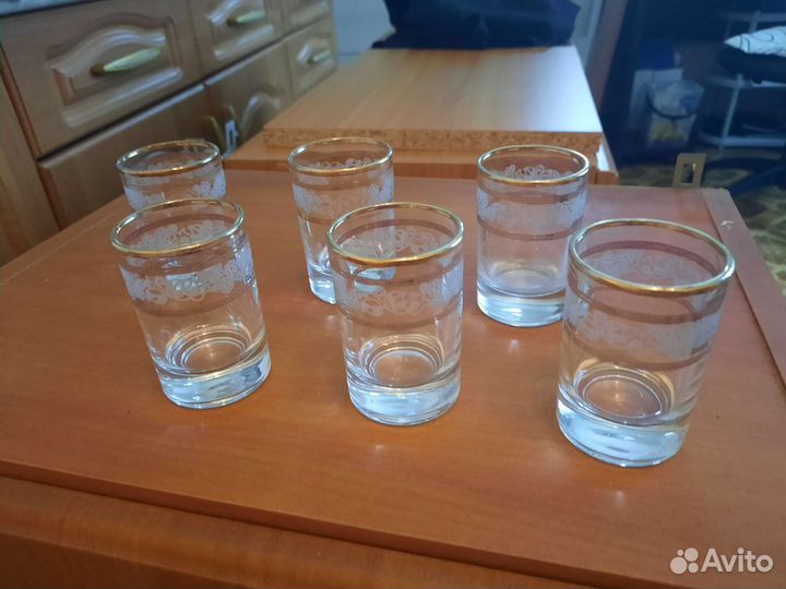 Посуда все по 300