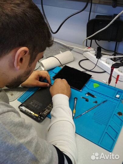 Обучение ремонту телефонов/мастер по ремонту