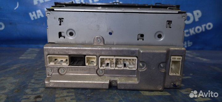 Штатная магнитола Toyota Verso минивен 2ZR-FE 2009