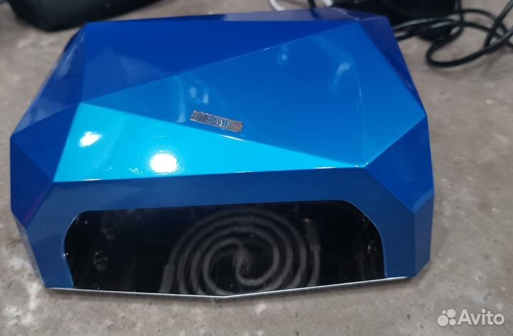 Уф лампа для ногтей