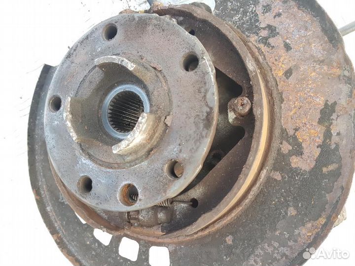 Кулак задний правый Audi Q7 7L8505436