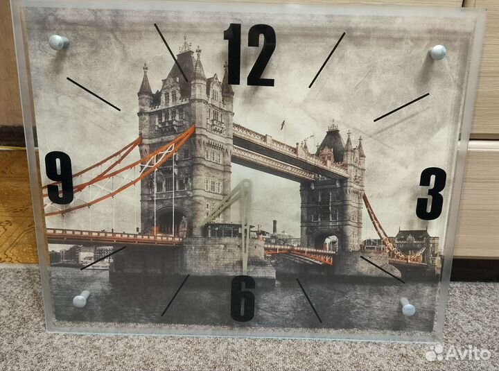 Часы настенные