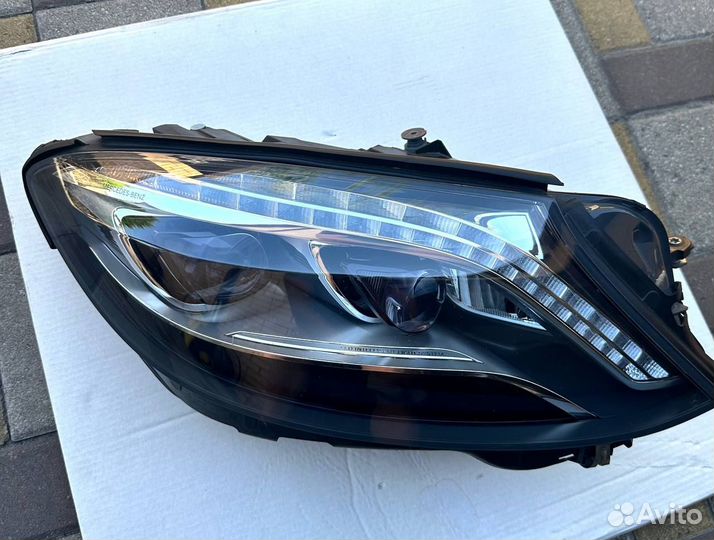 Фара LED правая Mercedes Benz W222 2013-2020