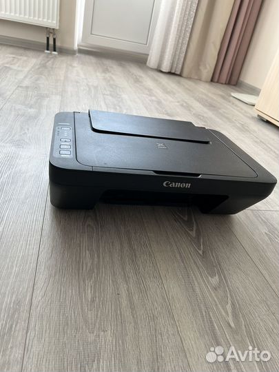 Цветной лазерный принтер canon