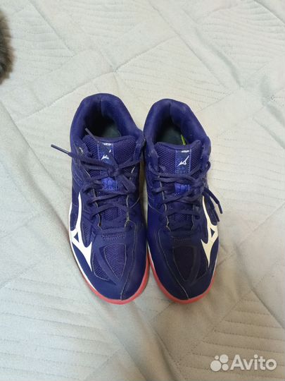 Кроссовки mizuno