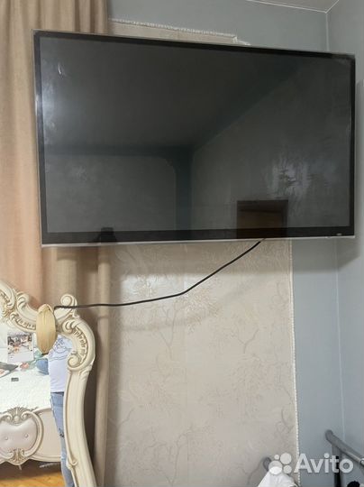 Телевизор LG ЖК 47