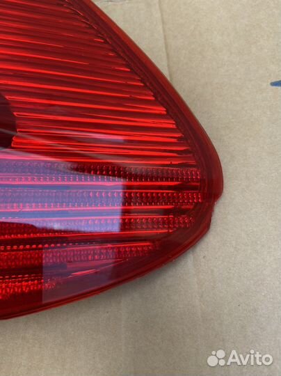 Задний фонарь мерседес w211