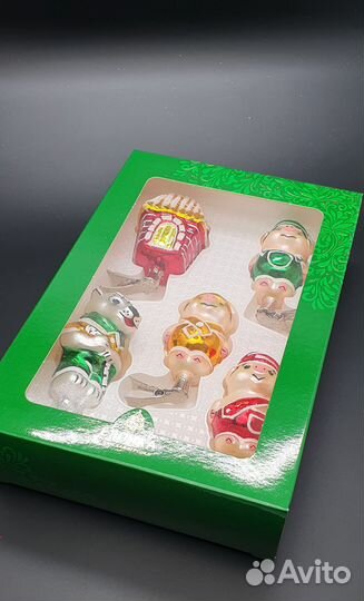 Набор стеклянных елочных игрушек 3 поросенка