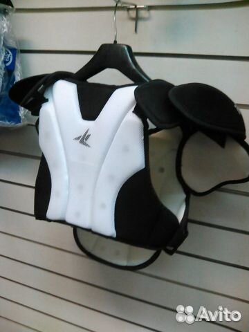 Для хоккея нагрудник на 8-11 лет хоккейный Магазин