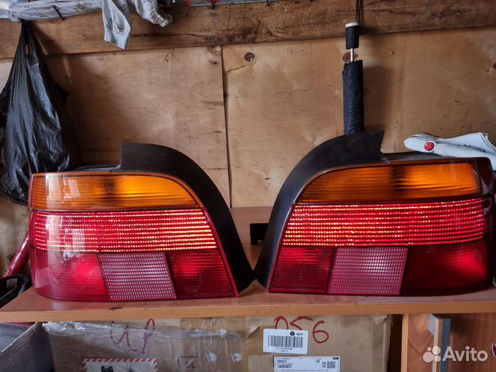 Задние фонари BMW 5 Е-39