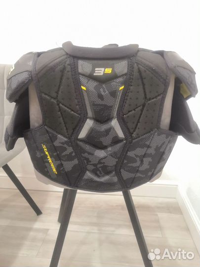 Нагрудник хоккейный Bauer sr m