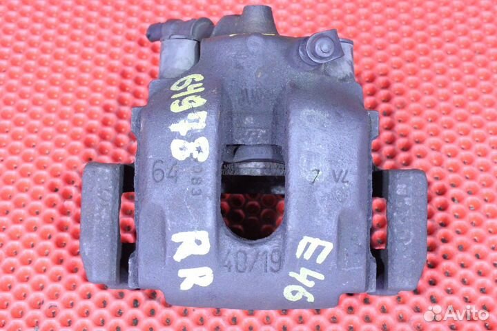 Суппорт тормозной задний правый BMW 3-Series E46 N