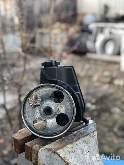 Насос гур peugeot 206