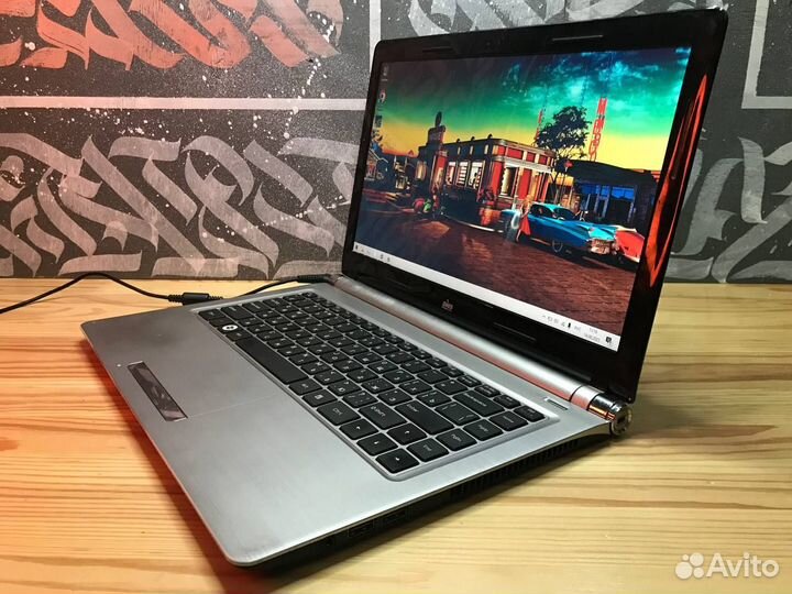 Игровой ультратонкий DNS Core i7/ssd/640M