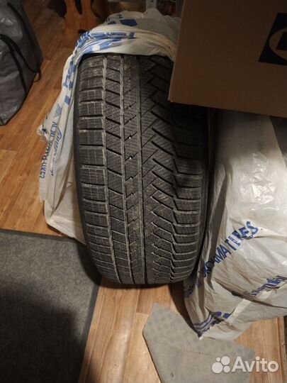Continental WinterContact TS 850 P 265/40 R22