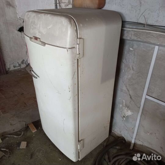 Холодильник ЗИЛ москва