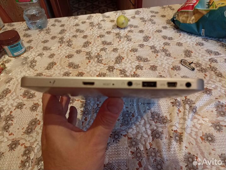 Планшет Zenithink Epad ZT-180