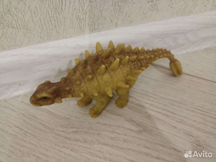 Резиновые игрушки животные